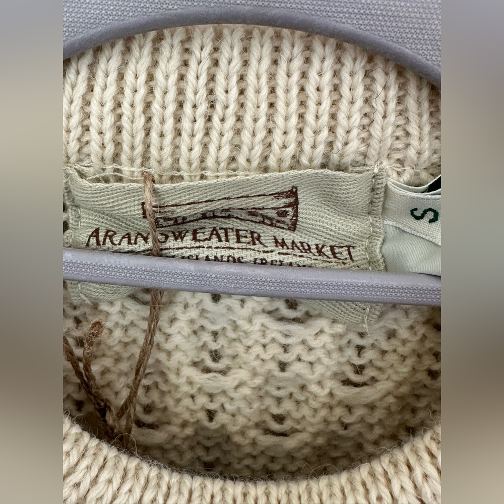 Aran Sweater Market Men’s White Lightweight - Picture 8 of 10